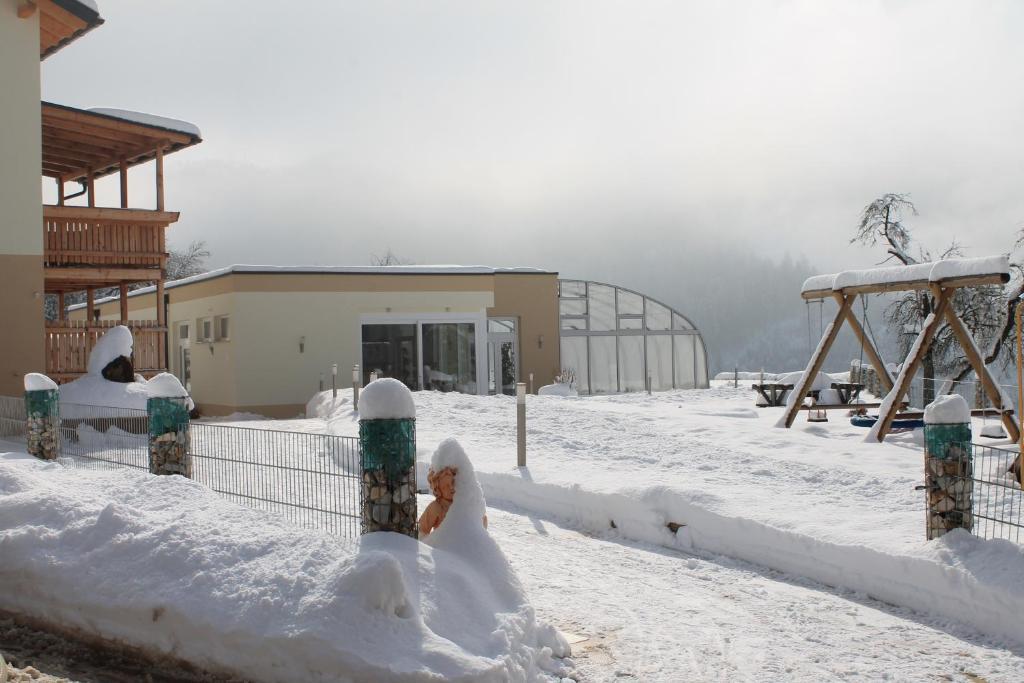 Panoramadorf Saualpe Hotel Eberstein Екстериор снимка