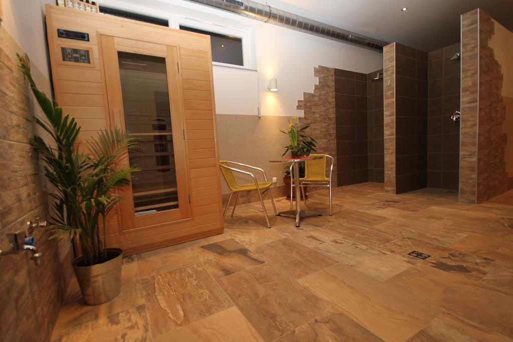 Panoramadorf Saualpe Hotel Eberstein Екстериор снимка