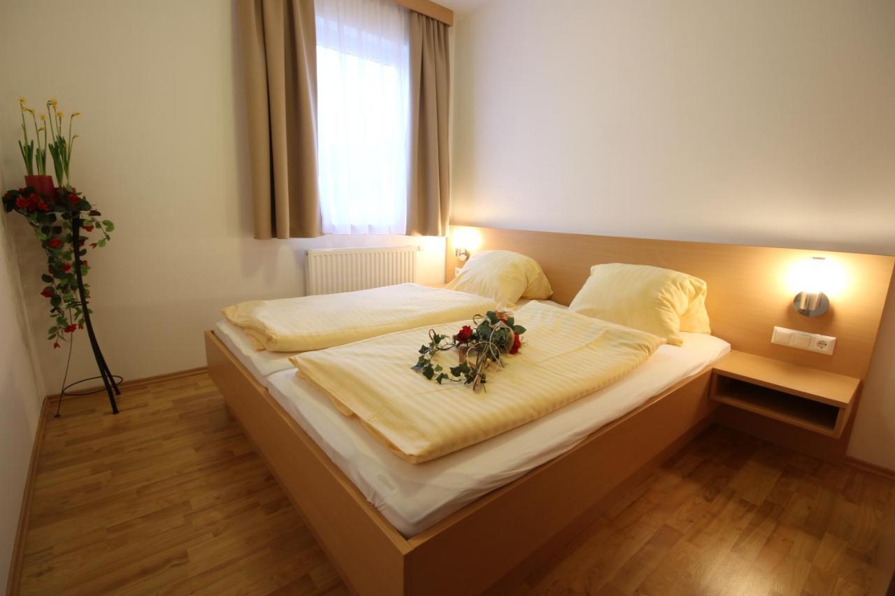 Panoramadorf Saualpe Hotel Eberstein Стая снимка